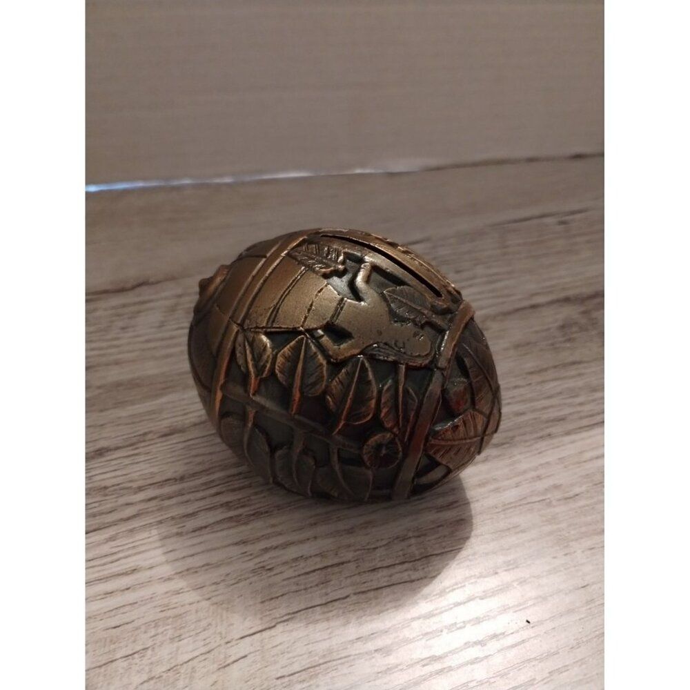 Banthrico Carved Coconut Coin Bank 3.5" No Key Tahiti Exile Design